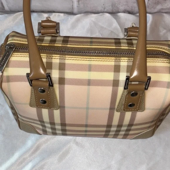 Burberry Pink Nova Check Satchel - Picture 2 of 16